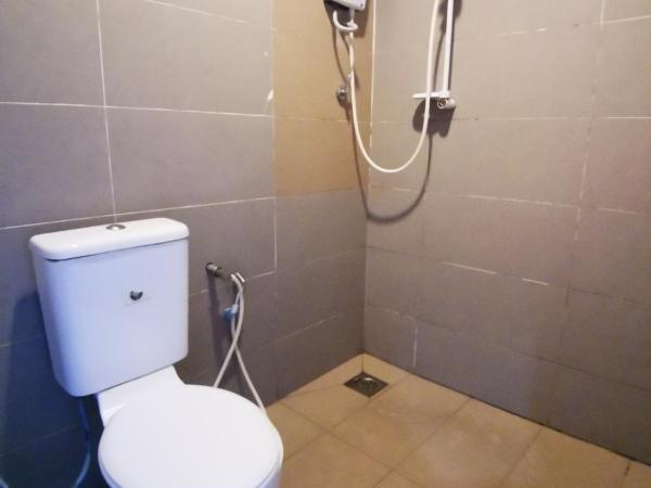 Clover Hotel Port Dickson : photo 6 de la chambre chambre double supérieure sans fenêtre