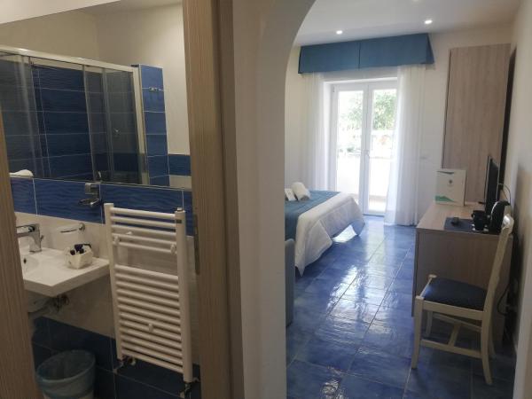 Hotel Parco Delle Agavi : photo 7 de la chambre chambre double supérieure