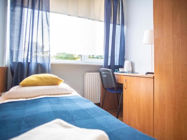 Hostel Mały Żagiel : photo 4 de la chambre chambre simple avec salle de bains commune