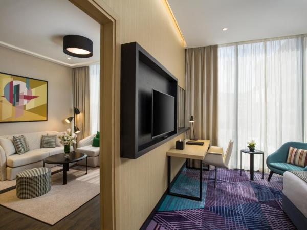 Millennium Al Barsha : photo 1 de la chambre suite premium