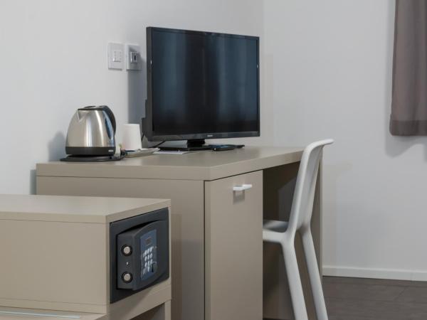 Hotel Cascina Fossata & Residence : photo 10 de la chambre chambre double ou lits jumeaux