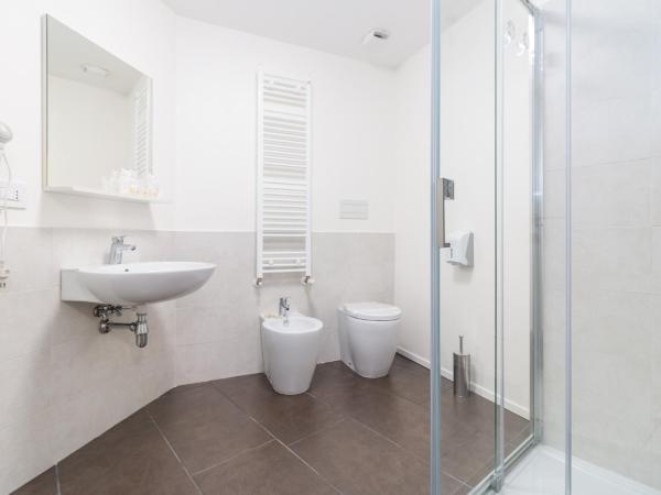 Hotel Cascina Fossata & Residence : photo 4 de la chambre chambre triple confort