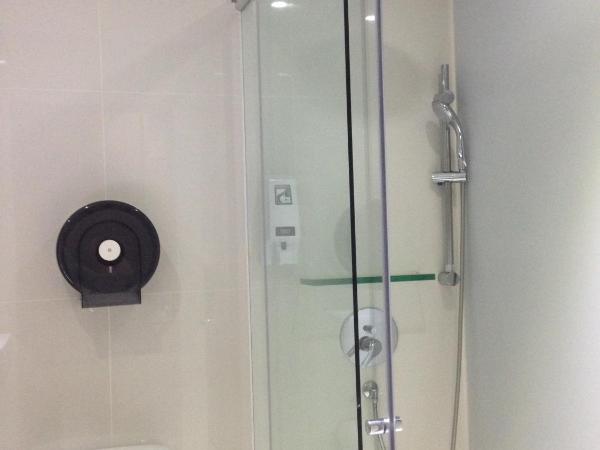 New Cape Inn : photo 6 de la chambre chambre standard lit queen-size