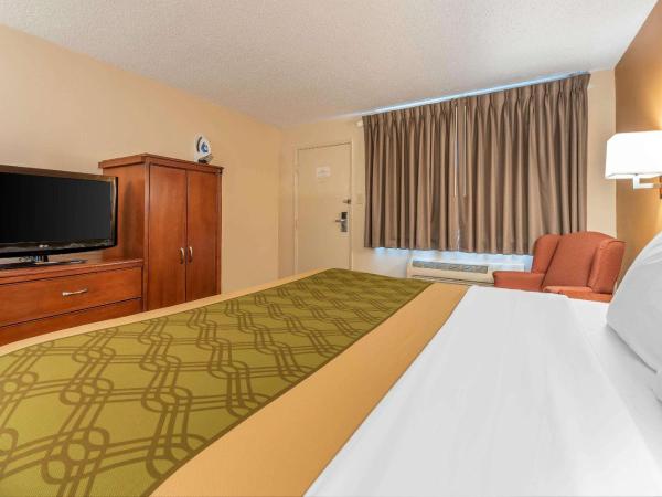 Econo Lodge Downtown : photo 1 de la chambre chambre lit king-size - non-fumeurs