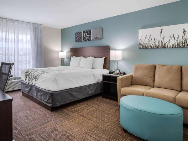Sleep Inn & Suites near Westchase : photo 3 de la chambre suite lit king-size – non-fumeurs
