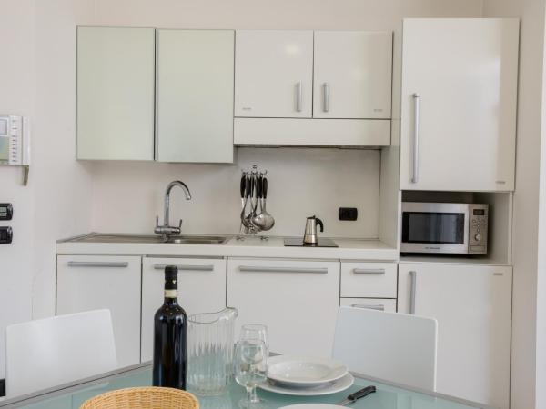 Porta Pispini Residence : photo 2 de la chambre studio (2 adultes)