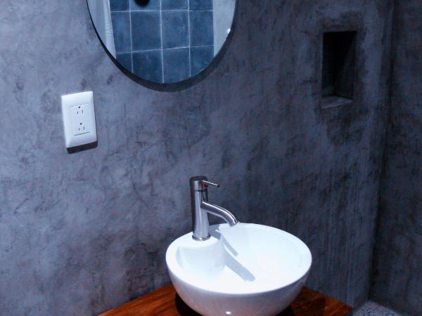 Hostel Hospedarte Centro : photo 6 de la chambre chambre double supérieure avec salle de bains privative