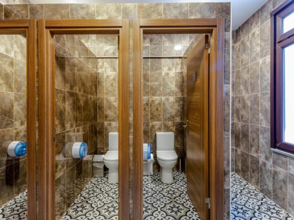 Sanat Hostel Taksim : photo 10 de la chambre chambre double avec salle de bains commune