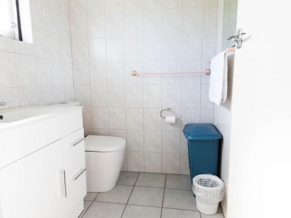 Jack & Di's Lakefront Motel : photo 9 de la chambre studio avec vue sur le lac