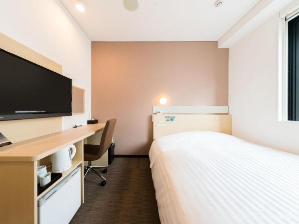 Super Hotel Tokyo Kinshicho Ekimae : photo 1 de la chambre chambre double Économique