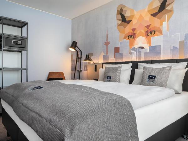 Holiday Inn - the niu, Charly Frankfurt City, an IHG Hotel : photo 3 de la chambre chambre lit queen-size premium