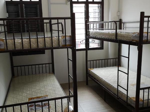 Homey Hostel, Ipoh Town : photo 1 de la chambre lit dans dortoir mixte de 4 lits