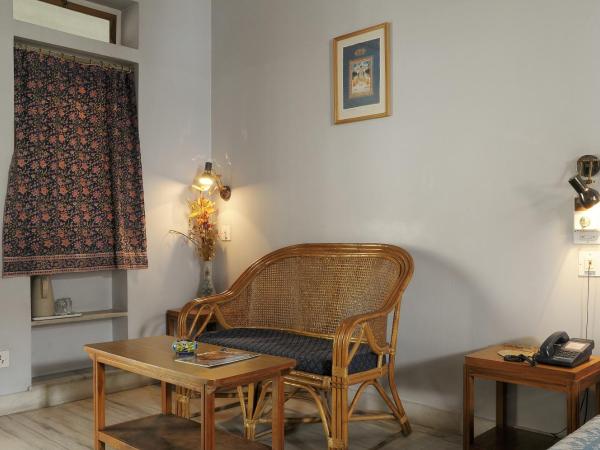 Tara Niwas : photo 9 de la chambre chambre double ou lits jumeaux supérieure