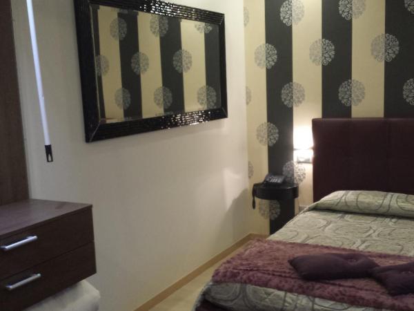 La Grotta Hotel : photo 6 de la chambre chambre double supérieure avec balcon