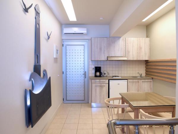 Blue Sky Hotel Apartments : photo 7 de la chambre appartement 1 chambre - en duplex