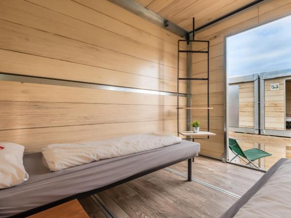 Oktoberfest Wiesn Camp Lodge : photo 8 de la chambre bungalow