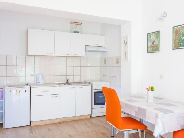 Green garden Rooms & Apartments : photo 9 de la chambre appartement - rez-de-chaussée