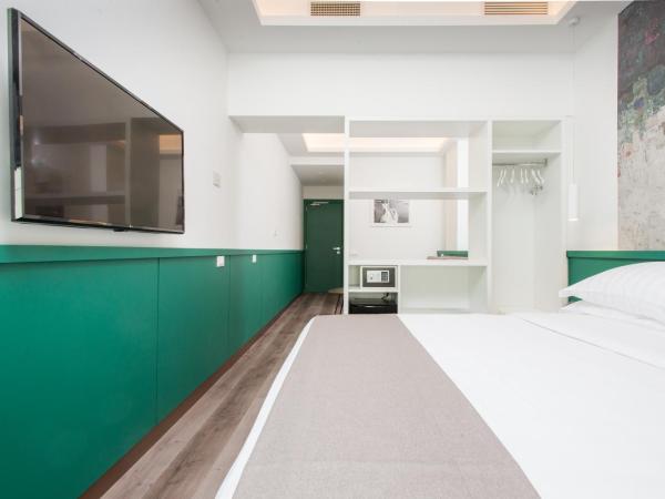 Smart Hotel Napoli : photo 9 de la chambre chambre deluxe double ou lits jumeaux