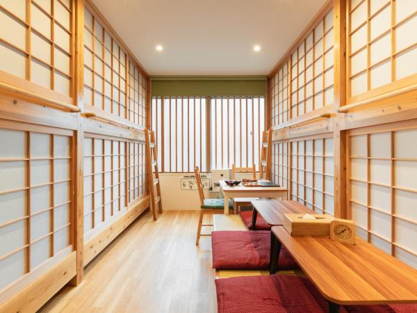 TEN APARTMENT HOTEL : photo 2 de la chambre appartement