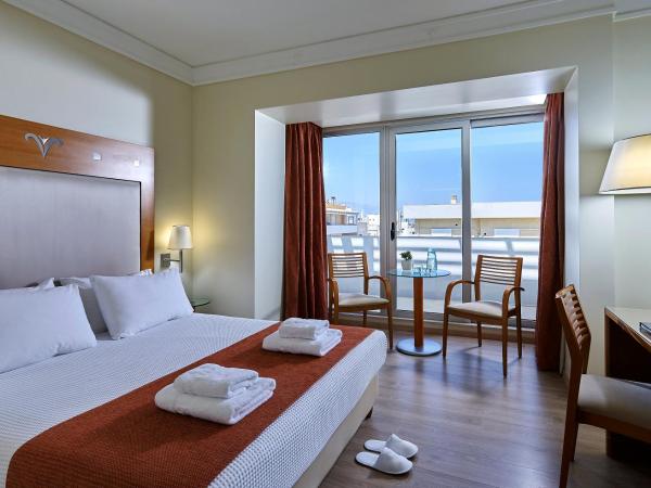 Atrion Hotel : photo 4 de la chambre chambre double supérieure avec balcon