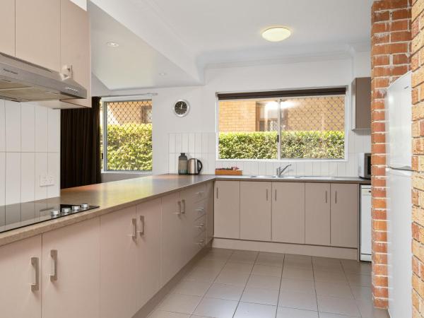 Wollongbar Motel : photo 7 de la chambre appartement 3 chambres avec 2 salles de bains