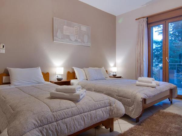 Tsironis Guesthouse : photo 1 de la chambre studio (3 adultes)