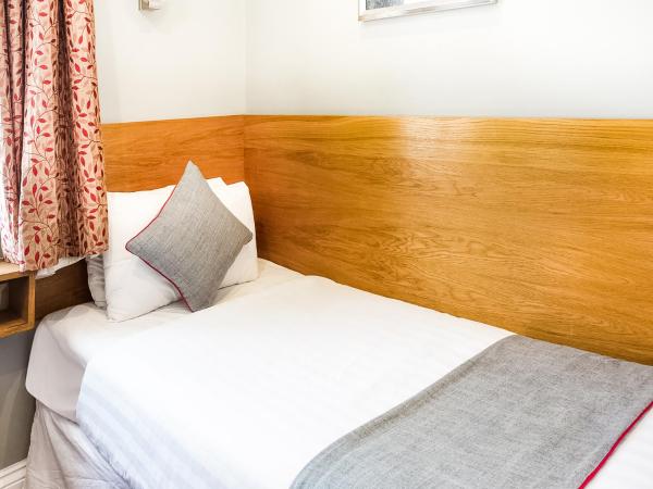 OYO London Guest House : photo 1 de la chambre chambre simple standard