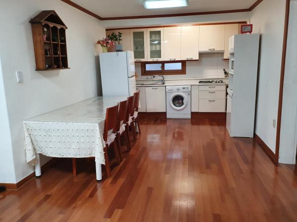 Ok guesthouse : photo 3 de la chambre maison de ville 3 chambres