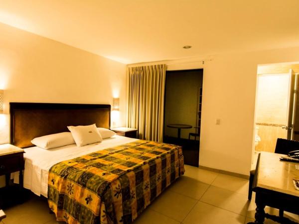 Hotel María Jose : photo 1 de la chambre chambre lit king-size