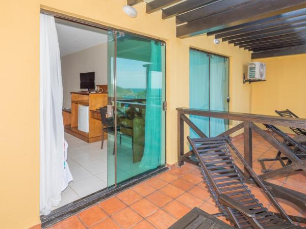 Hotel Pousada Brava Club : photo 9 de la chambre suite supérieure avec vue latérale sur la mer