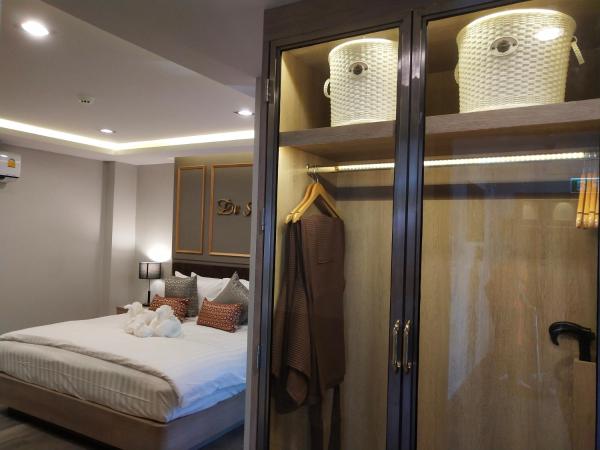 Hotel De Sripoom -SHA Extra Plus : photo 7 de la chambre chambre double avec balcon