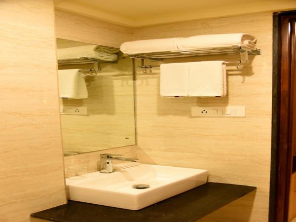 Hotel RK Gardenia : photo 10 de la chambre chambre deluxe