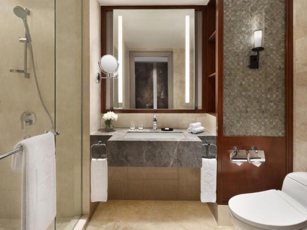 Shangri-la Surabaya : photo 2 de la chambre chambre lit king-size deluxe