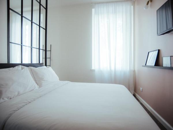 Cà Bèla - Porta Romana : photo 4 de la chambre chambre double deluxe avec baignoire