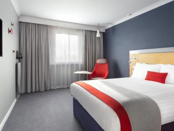 Holiday Inn Express Earls Court, an IHG Hotel : photo 5 de la chambre chambre double standard - accessible aux personnes à mobilité réduite