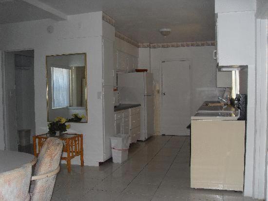 Birch Patio Motel : photo 1 de la chambre appartement 1 chambre