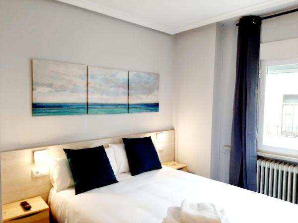 Hostal Lucia by gaiarooms : photo 7 de la chambre chambre double