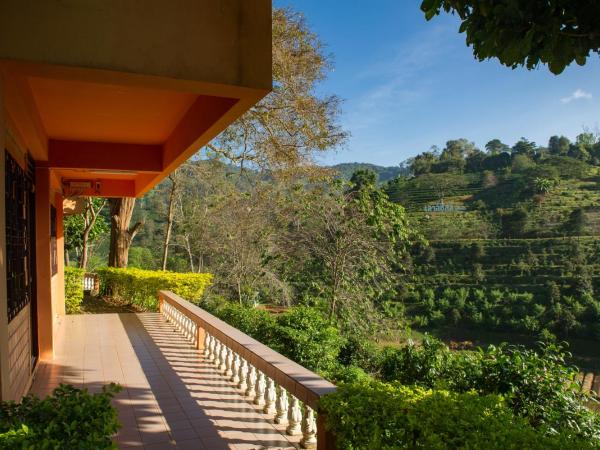 เลาลีฮิลล์รีสอร์ท Laulee hill resort : photo 3 de la chambre chambre lits jumeaux standard - vue sur montagne