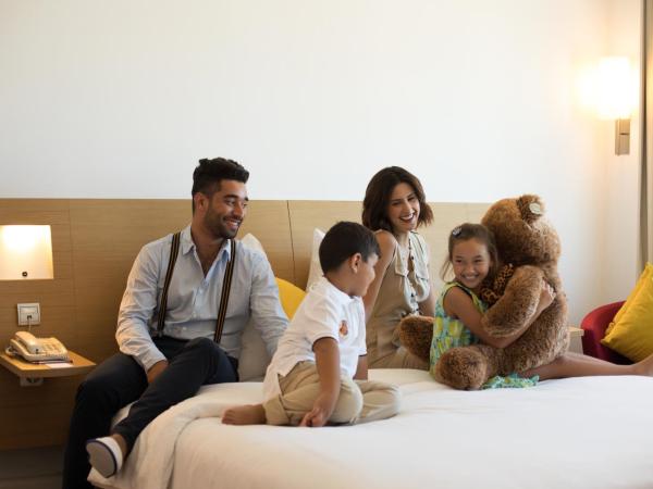 Novotel Casablanca City Center : photo 5 de la chambre suite junior - 1 lit king-size et canapé

