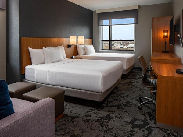 Hyatt Place Indianapolis Downtown : photo 3 de la chambre chambre avec 2 grands lits queen-size 