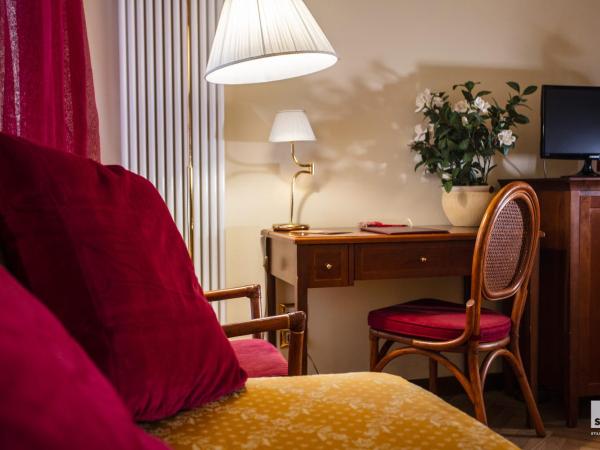 Hotel Alessandro Della Spina : photo 1 de la chambre chambre triple