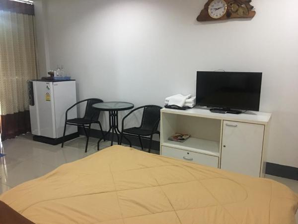 Kaewchantra Mansion : photo 6 de la chambre chambre double standard