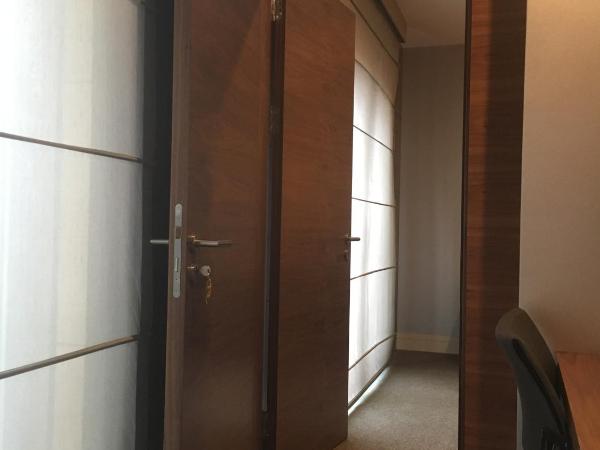 Cevahir Hotel Istanbul Asia : photo 3 de la chambre chambre lits jumeaux supérieure communicante - vue sur terres