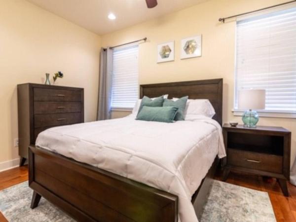 Beautiful Lux 4 Bedroom*Near PENN/CHOP*Roof Deck : photo 8 de la chambre maison 4 chambres