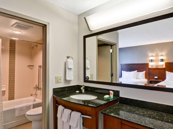 Hyatt Place Memphis Wolfchase : photo 2 de la chambre chambre avec 2 lits doubles et canapé-lit