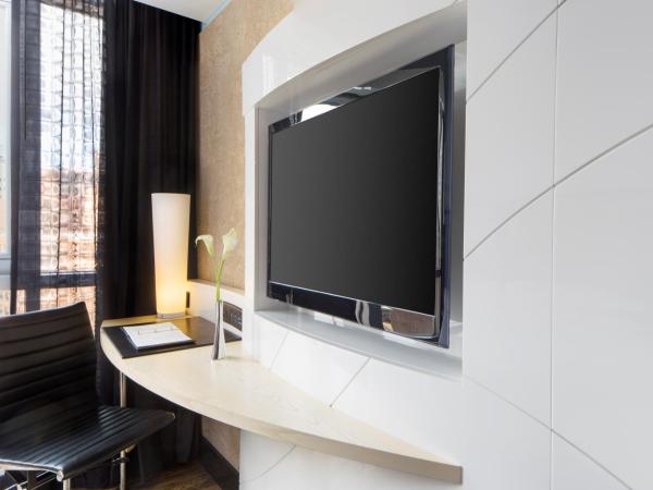 Hyatt Union Square New York : photo 3 de la chambre chambre lit king-size - vue sur cour