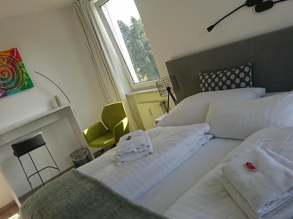 Hotel in Herrenhausen : photo 10 de la chambre chambre double deluxe