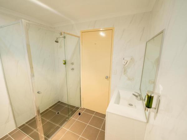 Jacksons Motor Inn : photo 3 de la chambre chambre lit queen-size deluxe