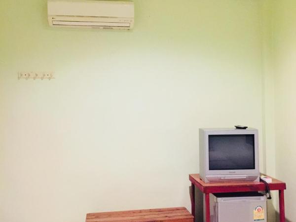 Janina resort Koh chang : photo 6 de la chambre chambre double - vue sur jardin