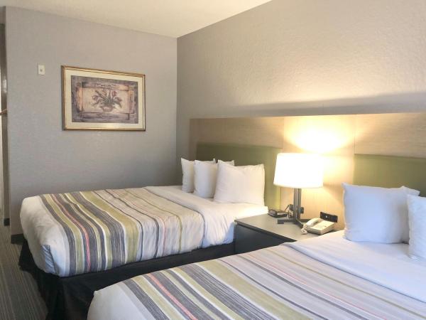 Sonesta Essential IAH Airport JFK Boulevard - Newly Renovated : photo 2 de la chambre chambre avec 2 grands lits queen-size 